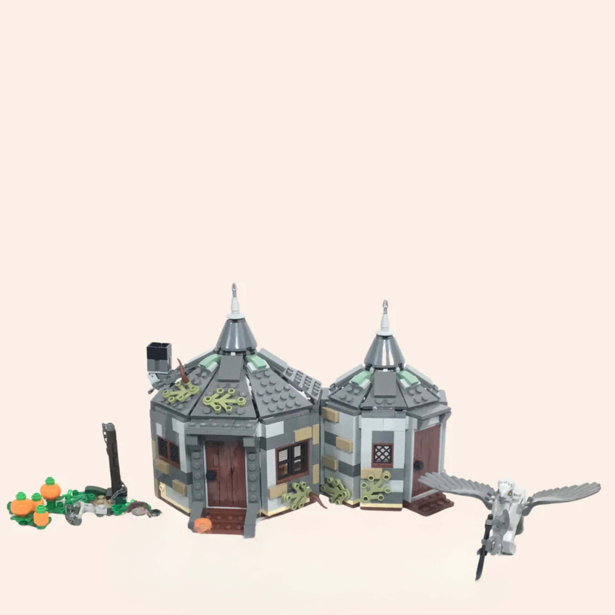 Whimsical Hut 75947