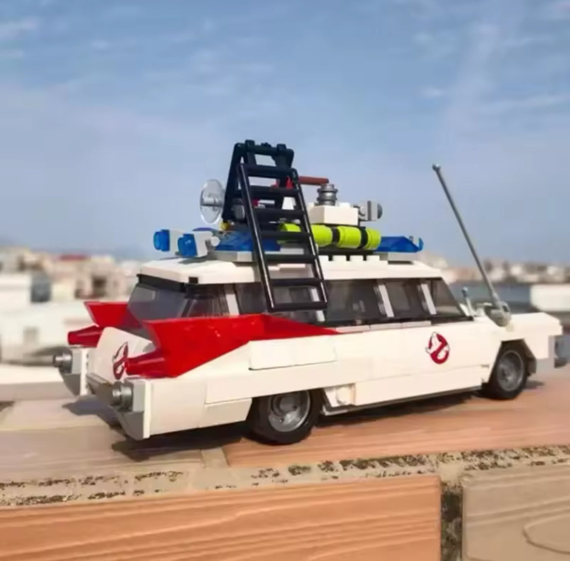 Ecto-1 Ghost Mobile Car 21108