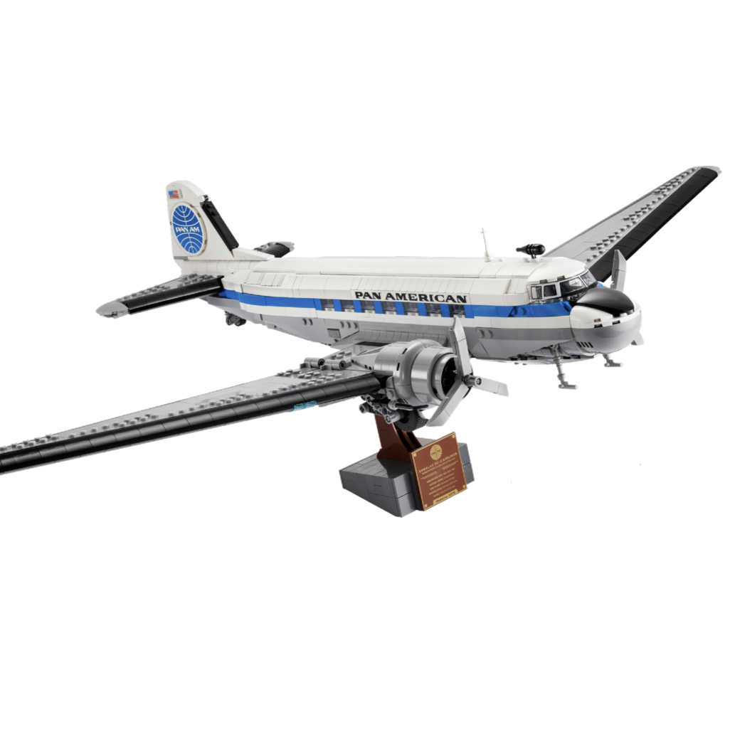 Vintage Pan Am Airliner 11378