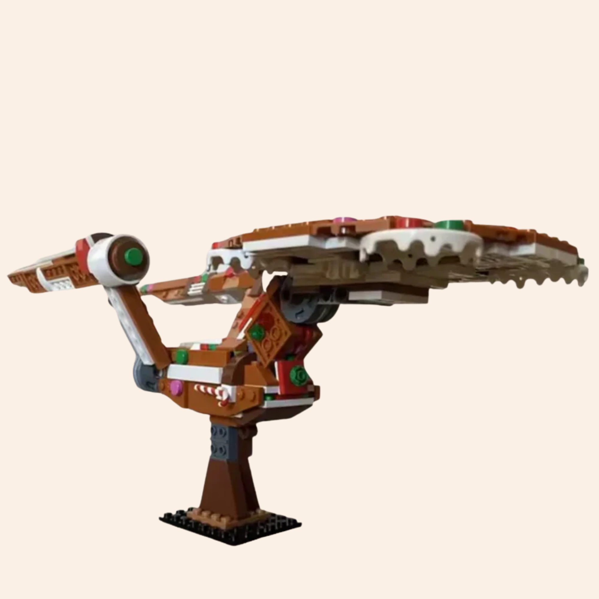 Gingerbread Ship 10014