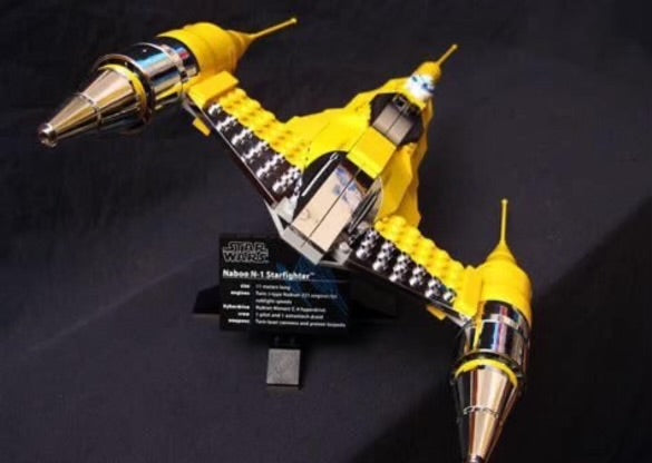 StarFighter CHROME UCS 10026