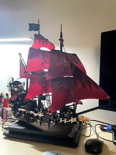 The Queen's Revenge Pirate Ship 4195