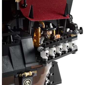 The Queen's Revenge Pirate Ship 4195