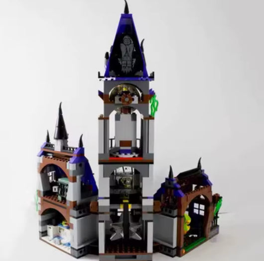 Haunted Mystery Mansion 75904