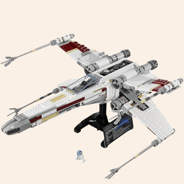 10240 Red Five XWing Fight Ship