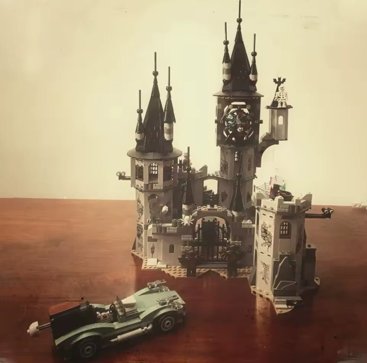 Vampire Castle 9468