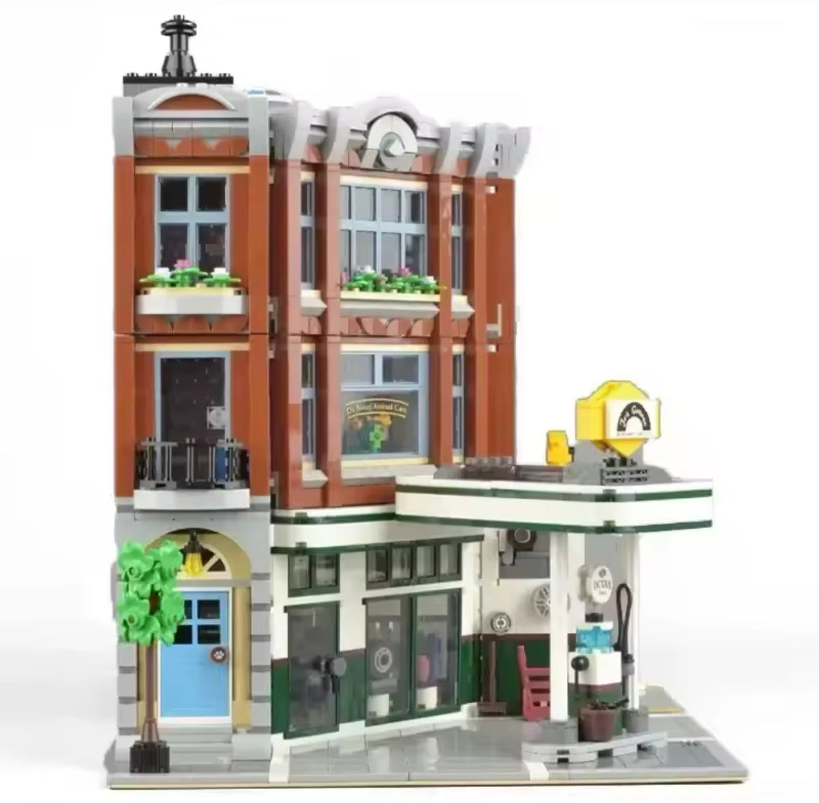 Corner Garage 10264