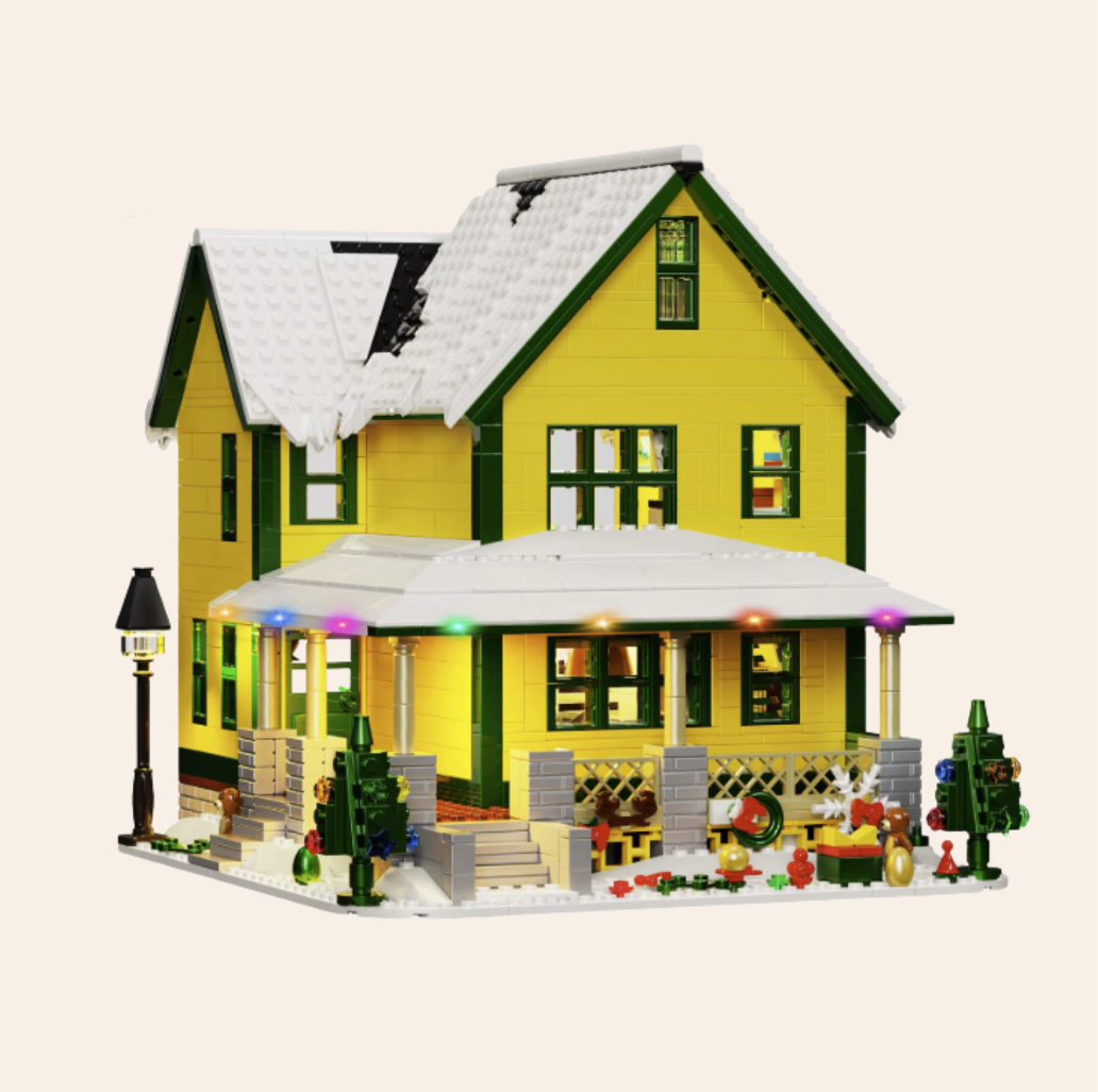 Classic Holiday House 3077