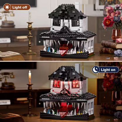 Haunted Monster House MOC