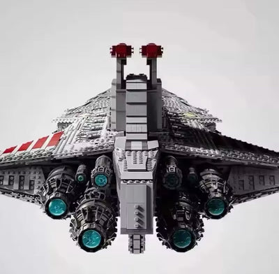 UCS Class Attack Cruiser Ship 75367