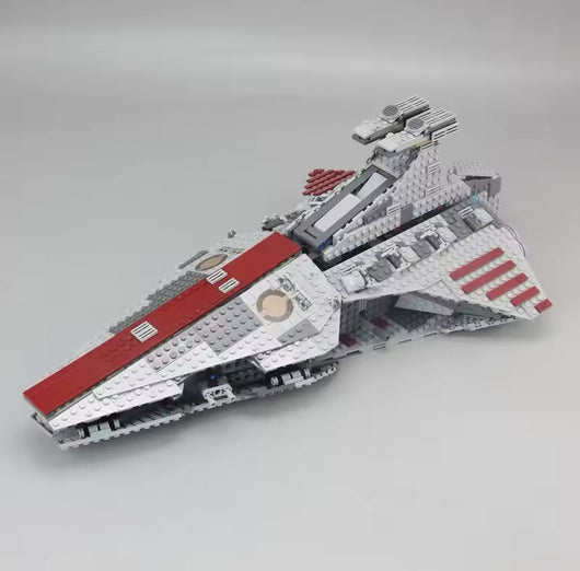 Attacker Cruiser Ship 8039