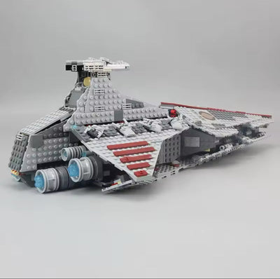 Attacker Cruiser Ship 8039