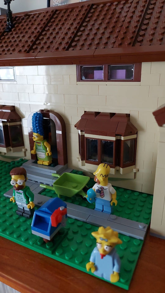 The Family House 71006